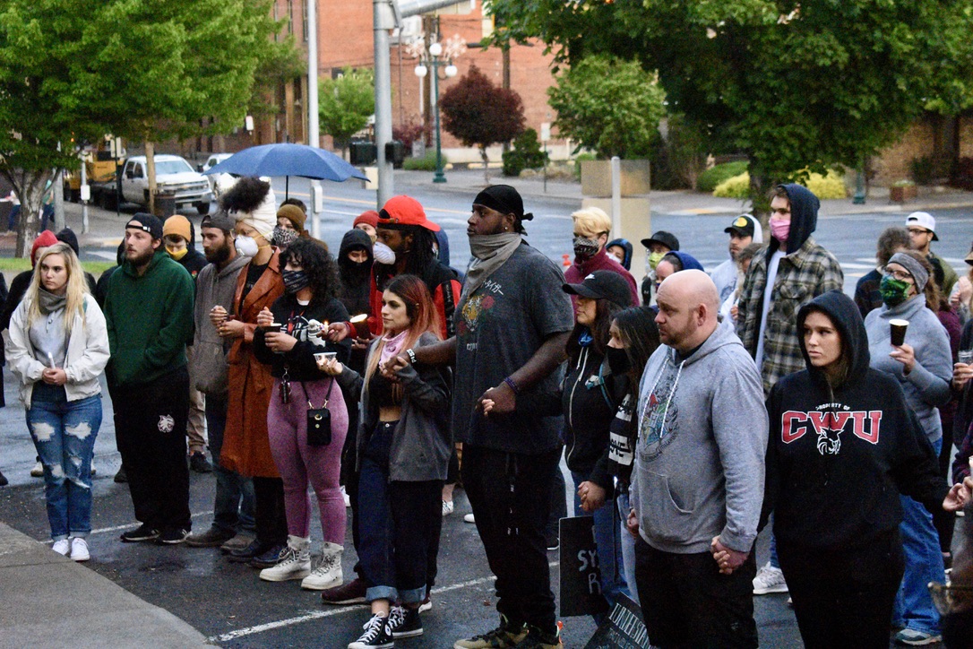Protesters continue to rally in Ellensburg, despite fears of violence
