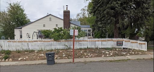 A sign of the times: Ellensburg resident uses homemade signs to mark violence