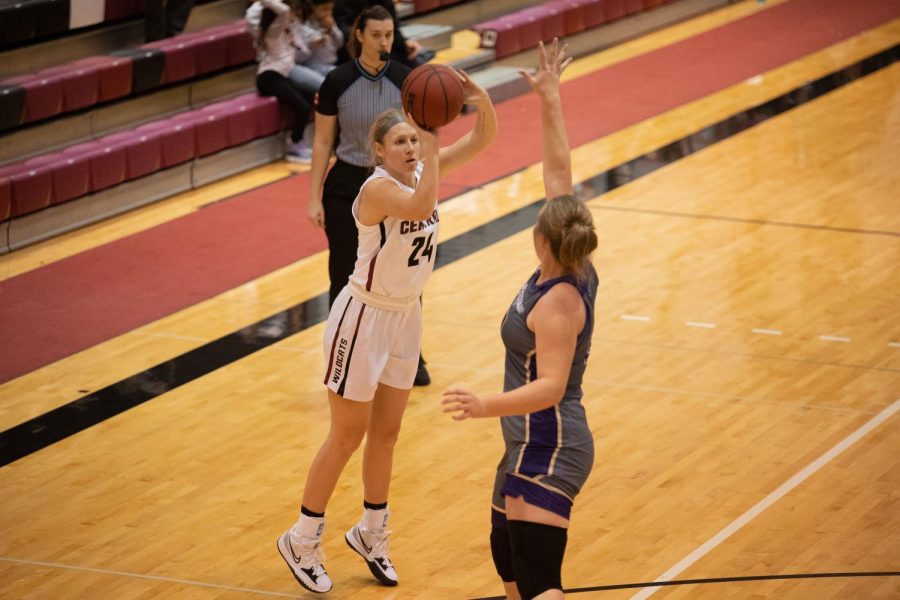 First outbreak leads to two basketball games being postponed. (Kassidy Malcolm)